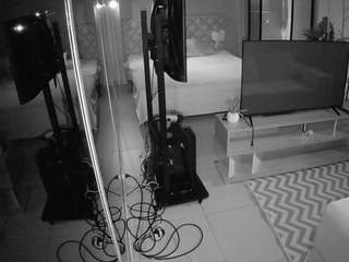 JBTV DiningRoom VoyeurCam